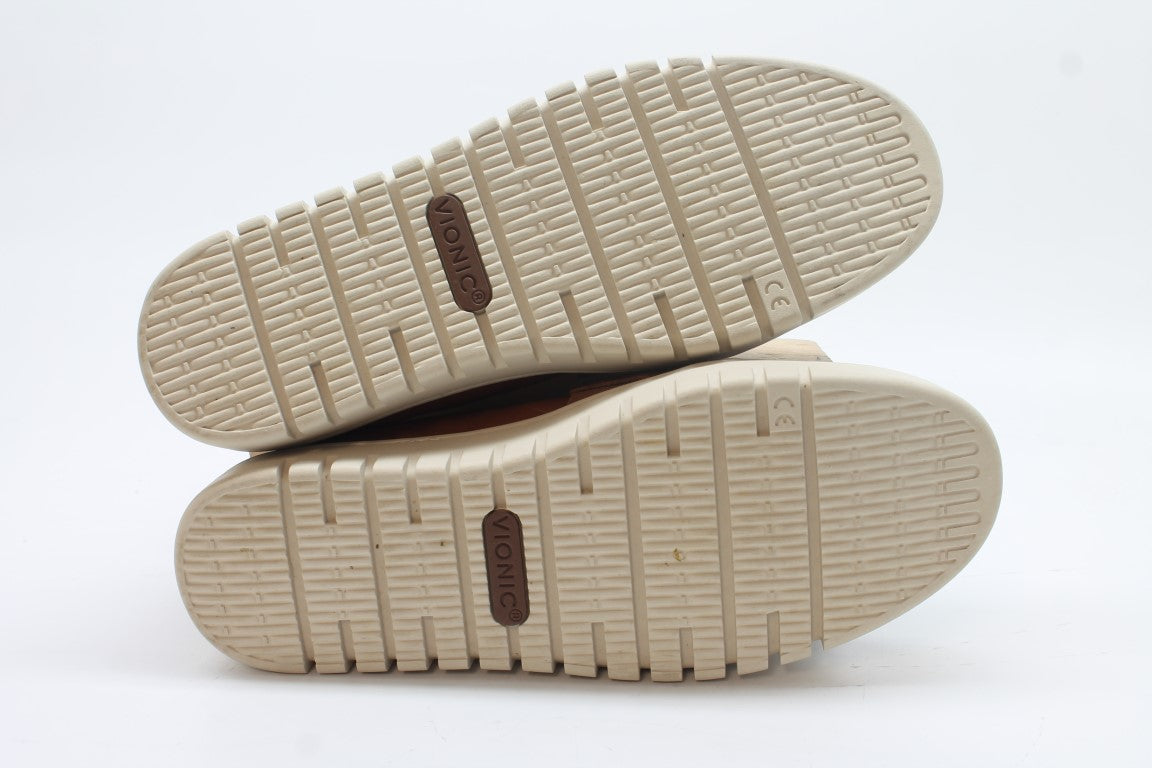 Vionic Women's Uptown A-Line Slip-On Loafers Floor Sample