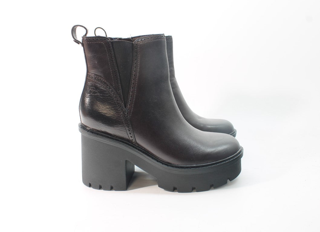 Naturalizer Quest Women's Boots Floor Sample