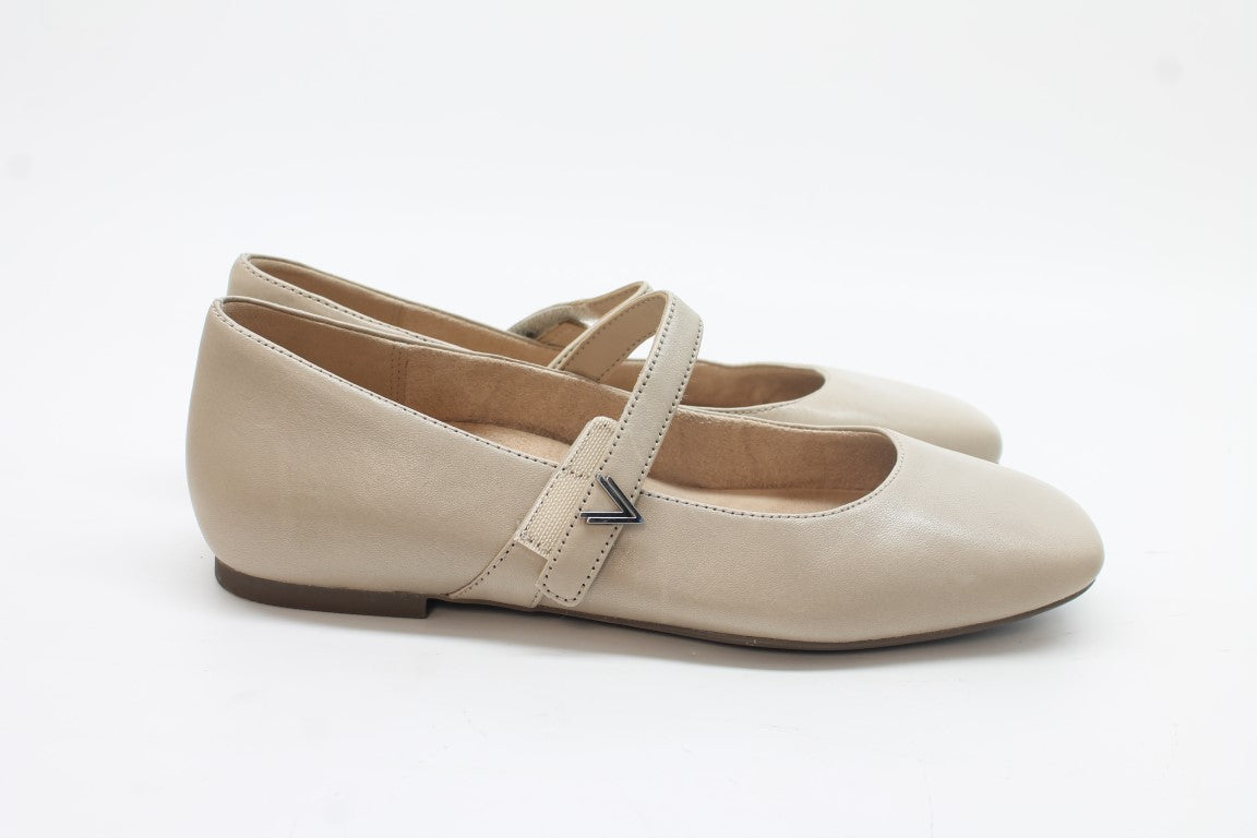 Vionic Alameda Women's Flats, Floor Saample