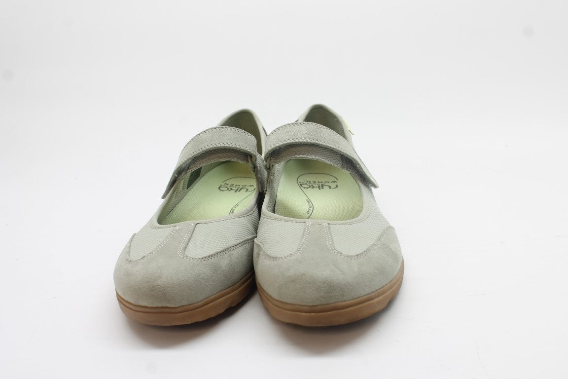 Ryka Women's Effortless Slip-On Sneaker Floor Sample