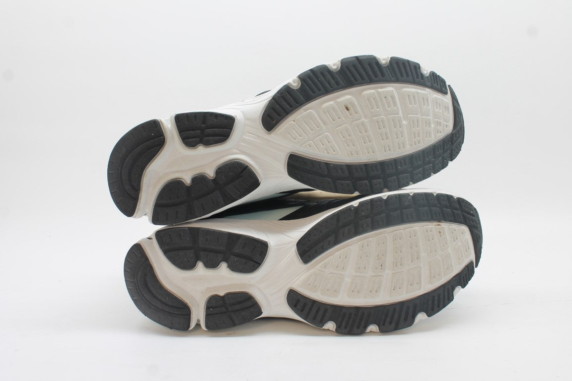 Ryka Invoke Women's Sneakers Floor Sample
