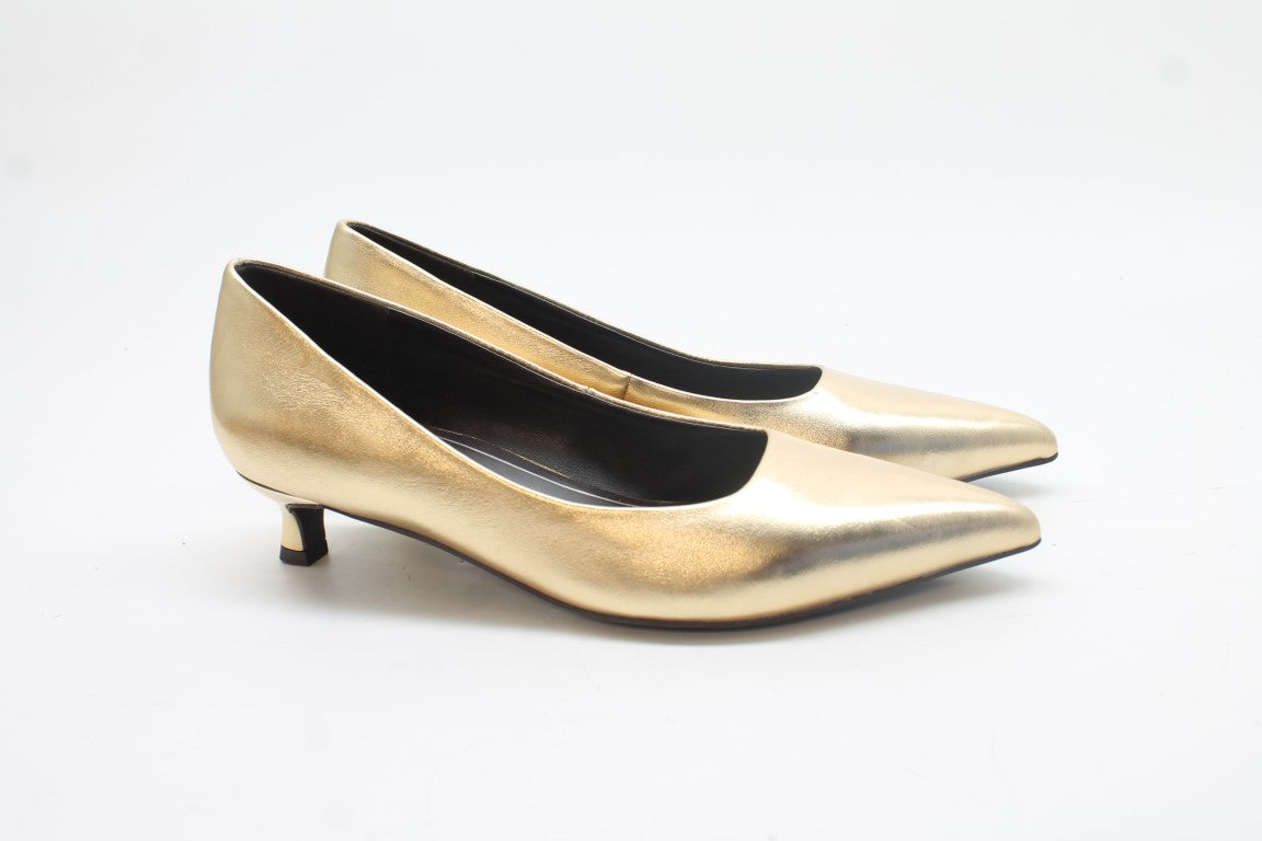 Naturalizer Women's Natalia Kitten Heel Floor Sample