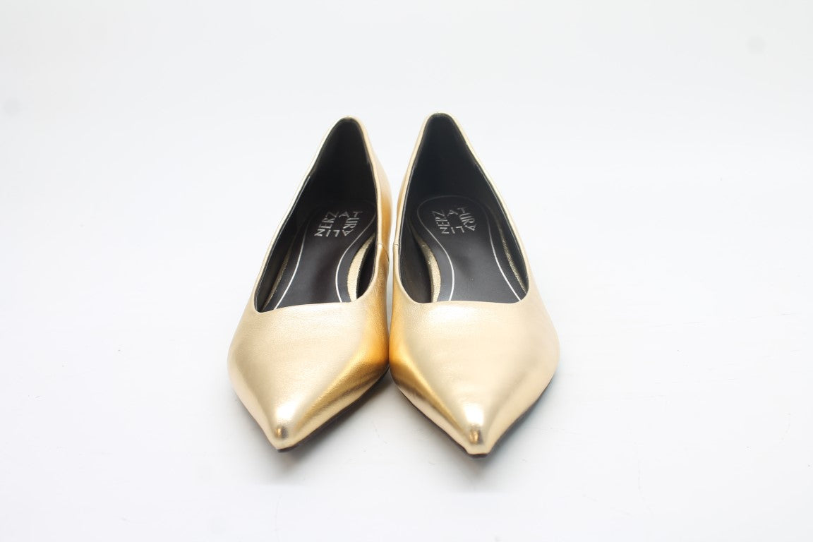 Naturalizer Women's Natalia Kitten Heel Floor Sample