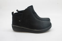 Ryka Women's Noelle 3 Ankle Boot Floor Sample