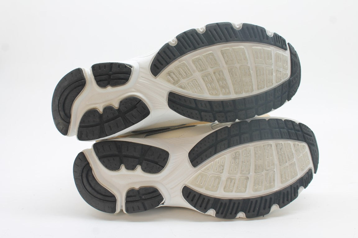 Ryka Invoke Women's Sneakers Floor Sample