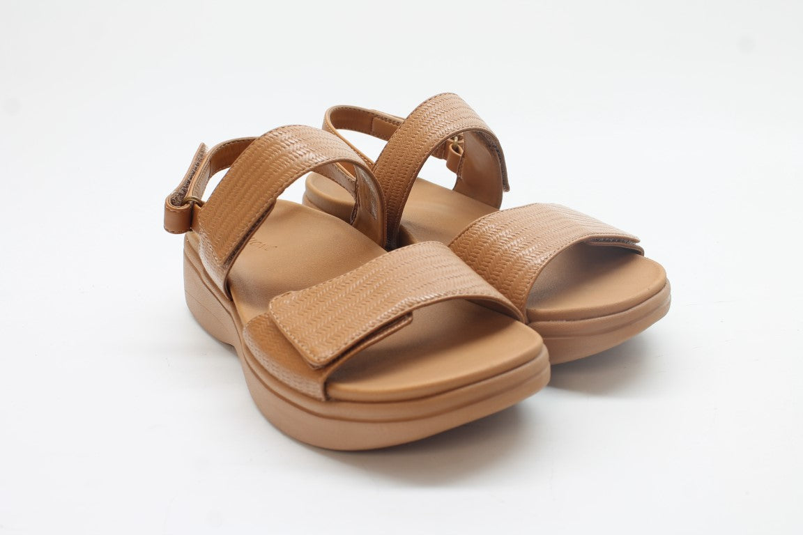 Camel Raffia