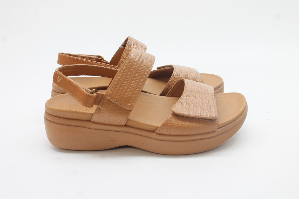 Vionic Women's Fay Sandals Floor Sample