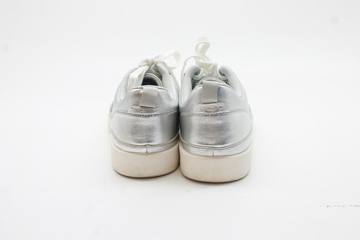 Vionic Elise Women's Silver Senakers Preowned4