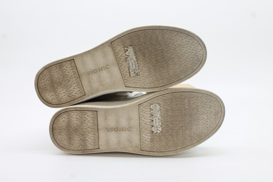 Vionic Elise Women's Silver Senakers Preowned4