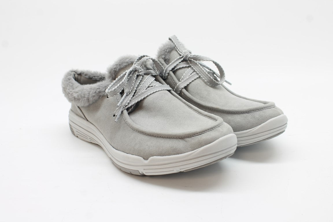 Paloma Grey