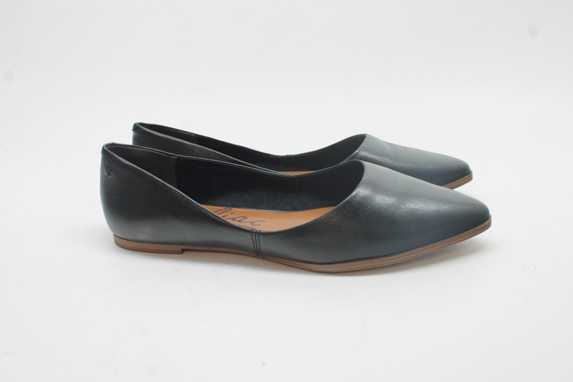 Zodiac Hill Women's Flats Floor Sample 9M