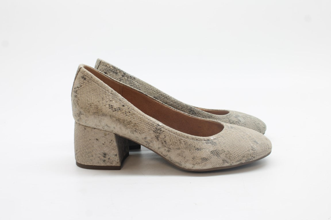 Vionic Carmel Women's Pumps Floor Sample