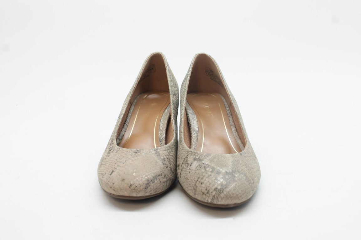 Vionic Carmel Women's Pumps Floor Sample