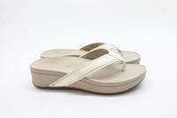 Vionic Women's 380 High Tide Sandals Floor Sample