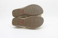 Vionic Women's 380 High Tide Sandals Floor Sample