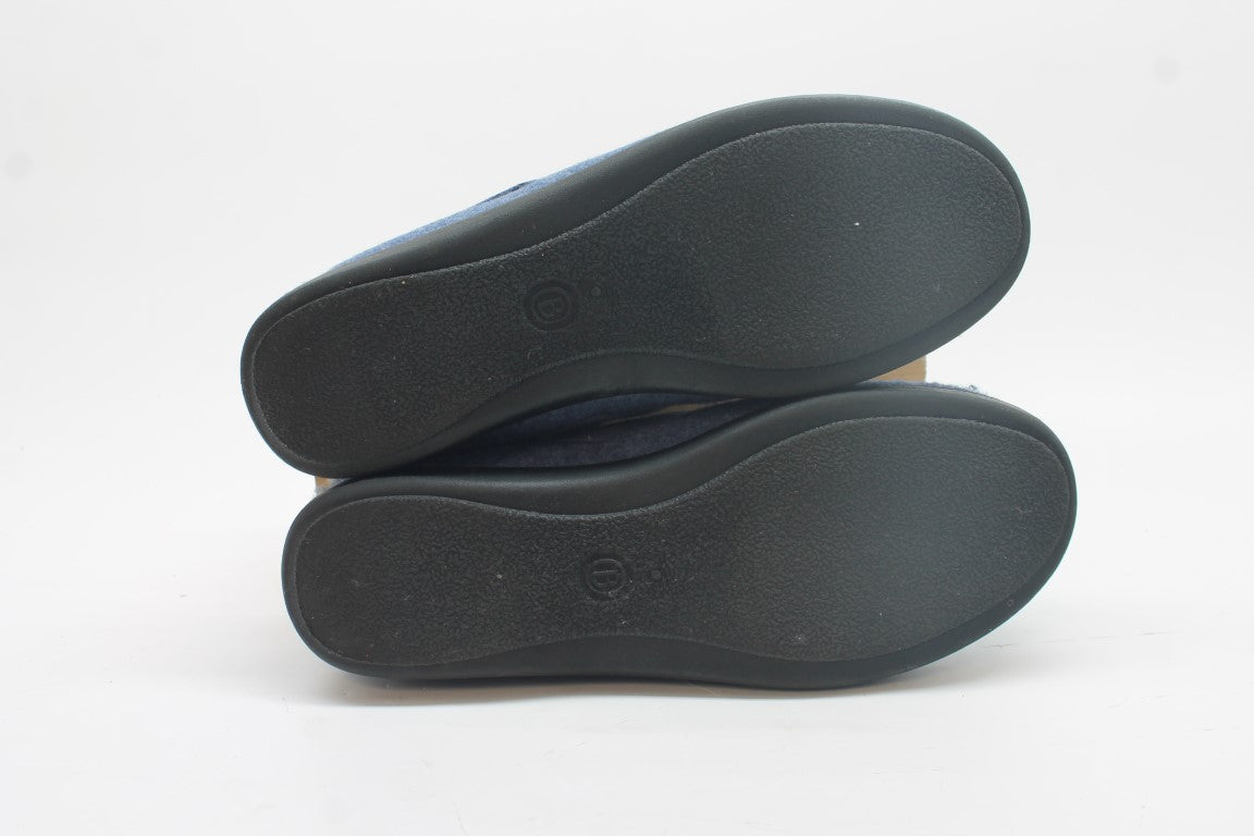 Bzees Eternity Women's Cozy Mules Floor Sample