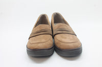BZees Fast Track Women's Slip-On Loafers Floor Sample