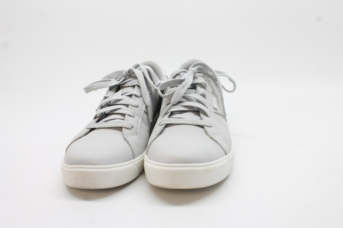 Ryka Women's VIV Classic Sneakers Floor Sample