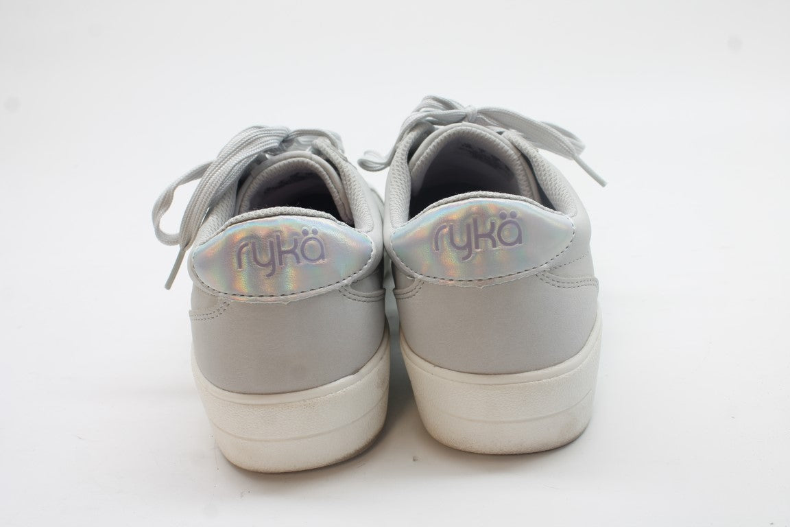 Ryka Women's VIV Classic Sneakers Floor Sample