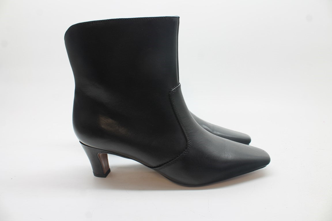 Franco Sarto Women's A-Alexandria Ankle Boots Floor Sample
