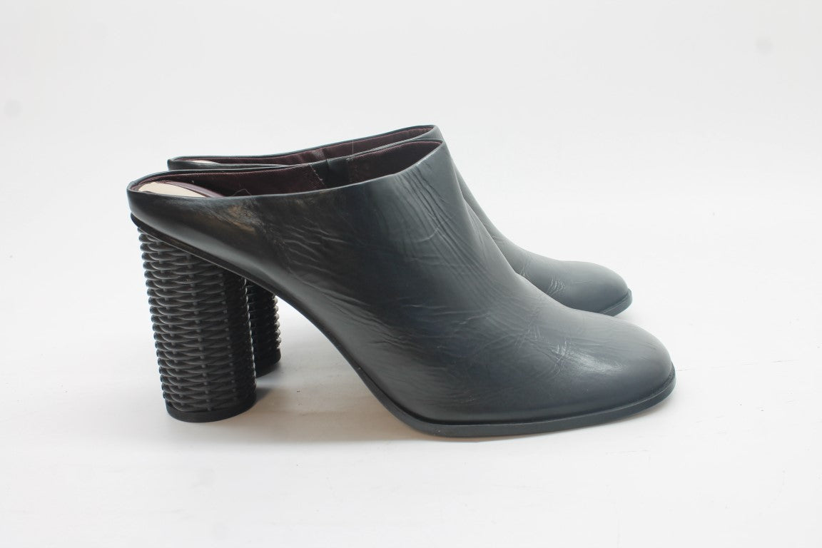 Franco Sarto L-Cindy Women's Clogs Floor Sample