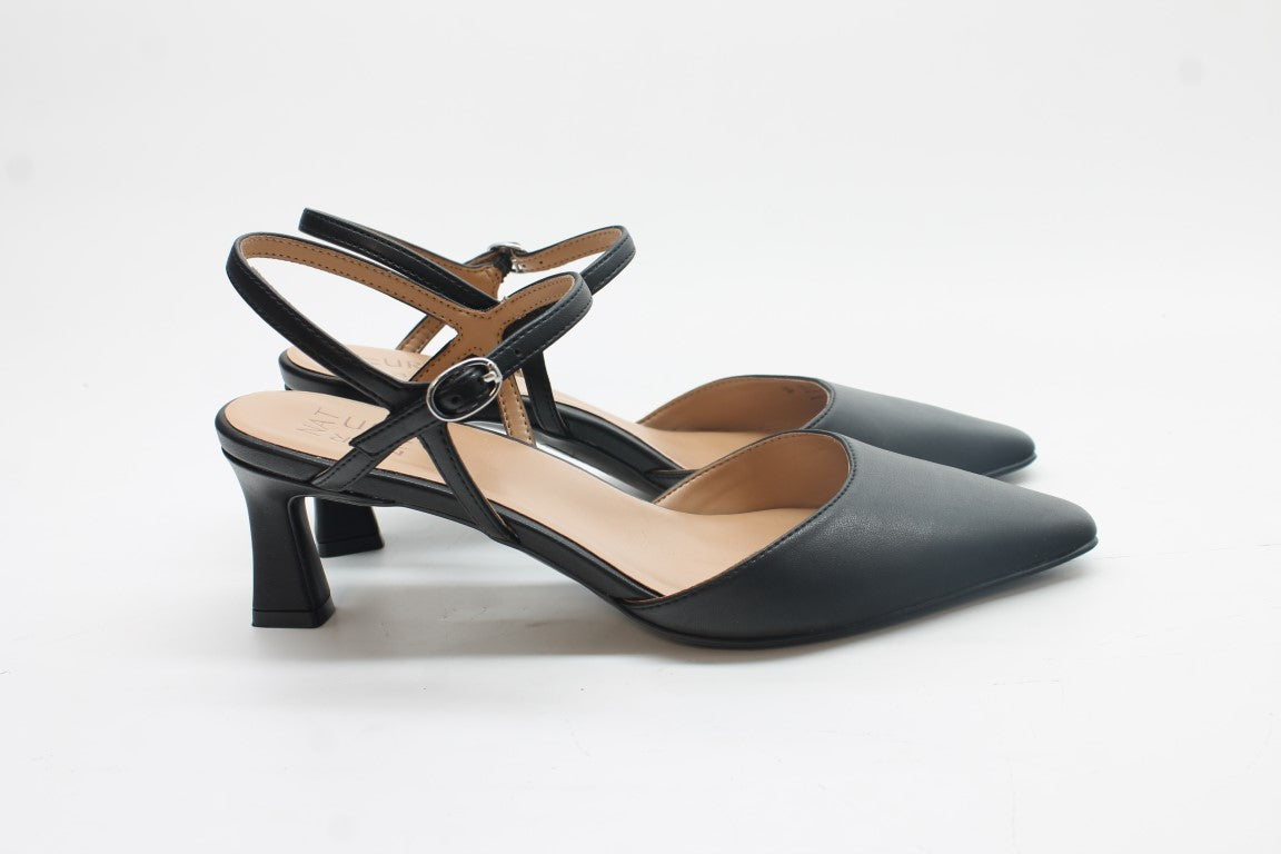 Naturalizer Tara Women's Pumps Floor Sample