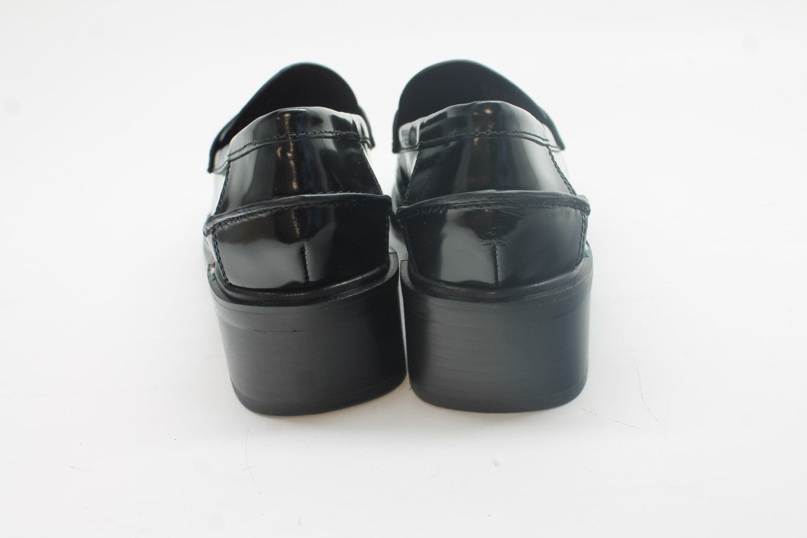 Franco Sarto Women's L-Gabriella Round Toe Loafers Floor Sample