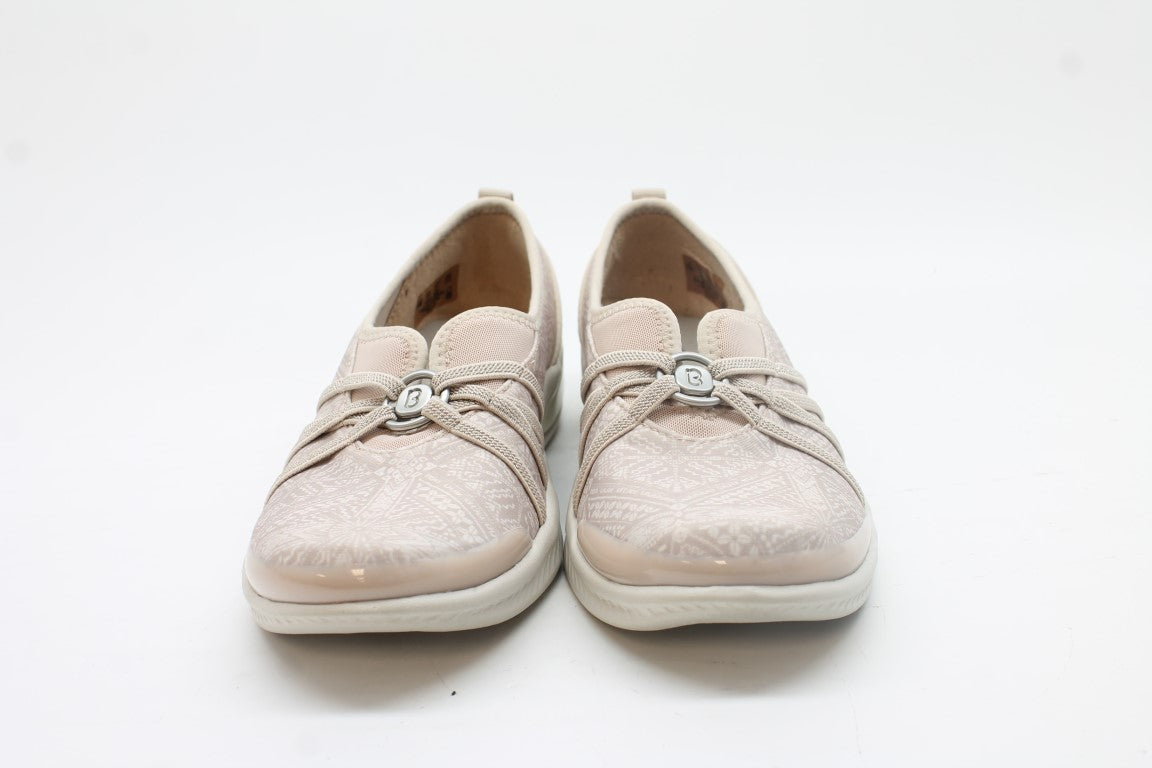 Bzees Niche Women's Sneakers Floor Sample