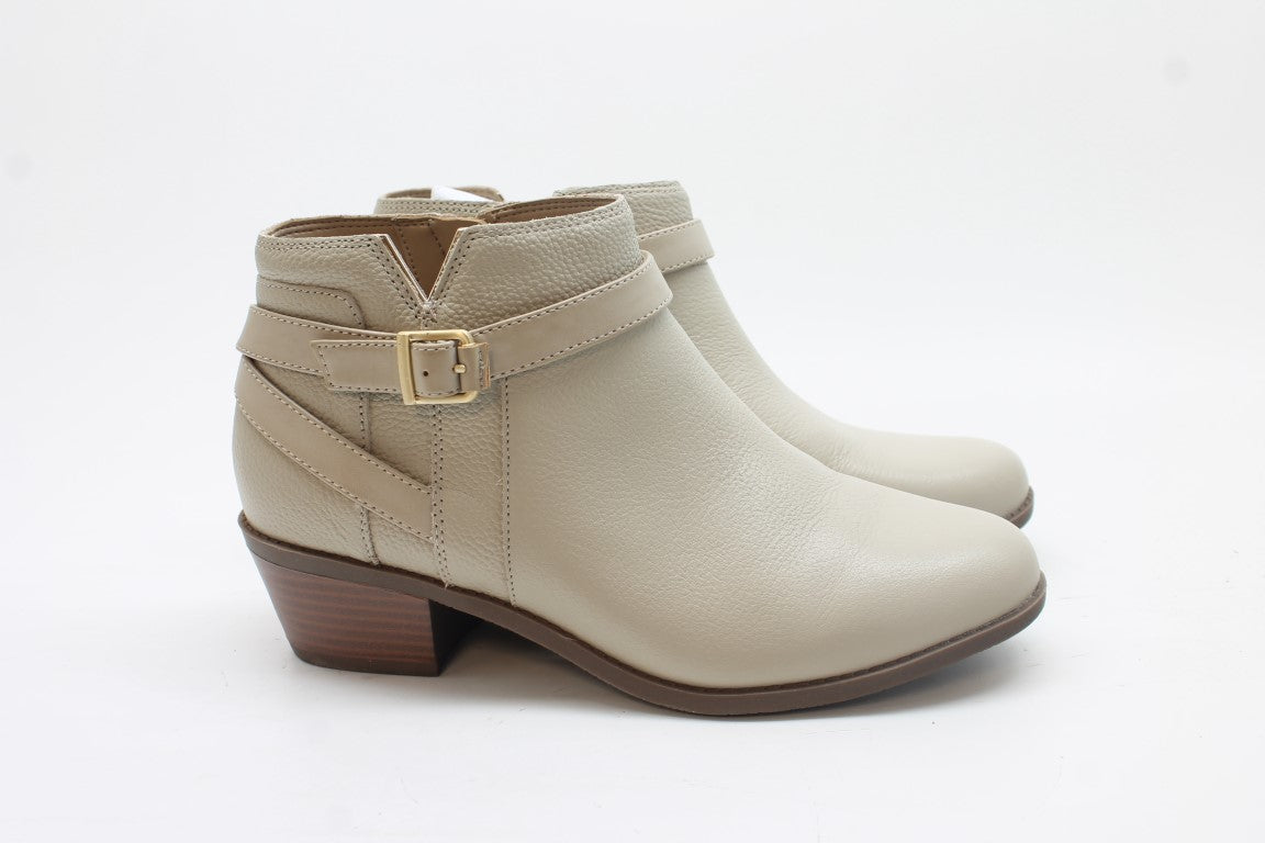 Vionic Women's Farrah Ankle Boots Floor Sample