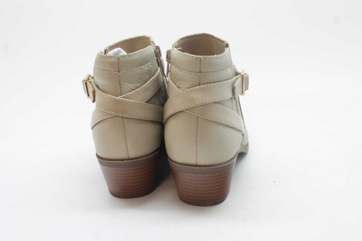 Vionic Women's Farrah Ankle Boots Floor Sample