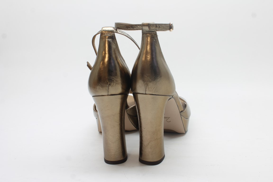 Naturalizer Delphie Women's Dress Sandals Floor Sample
