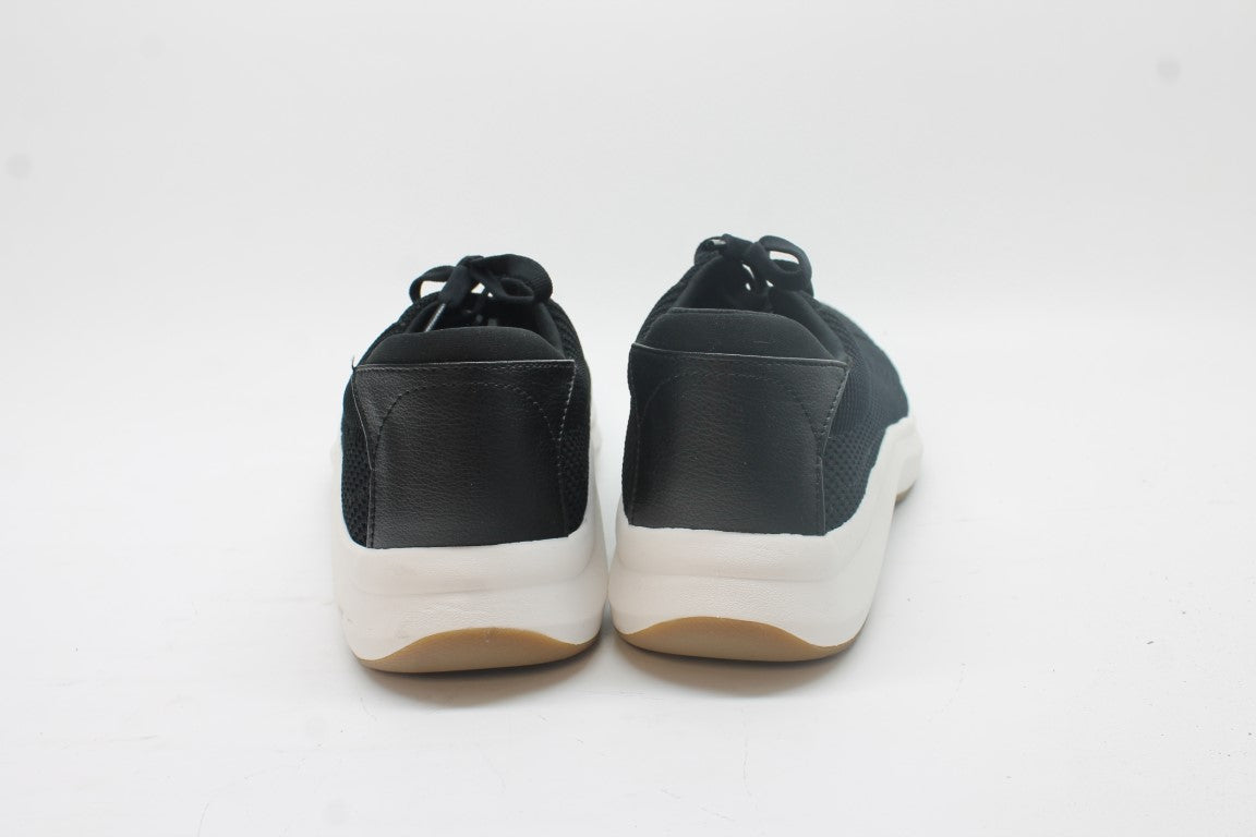 Dr. Scholl's Women's Feel Nice Sneakers Floor Sample
