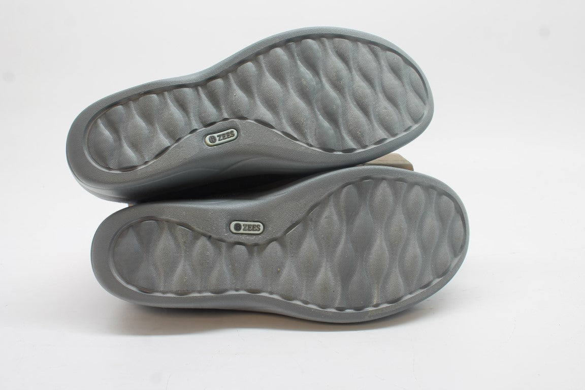 BZees Women's Paige Slip On Ballet Flats Floor Sample