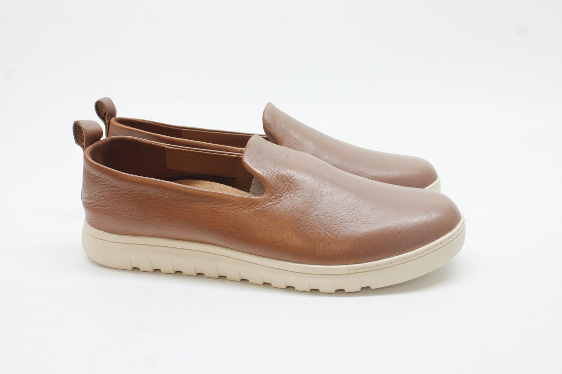 Vionic Women's Uptown Willa Slip On Sneakers Floor Sample