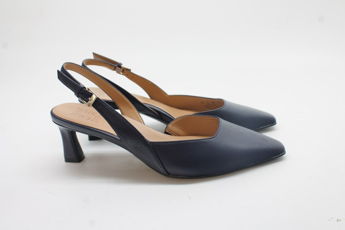 Naturalizer  Women's Dalary Slingback Black Pumps Floor Sample