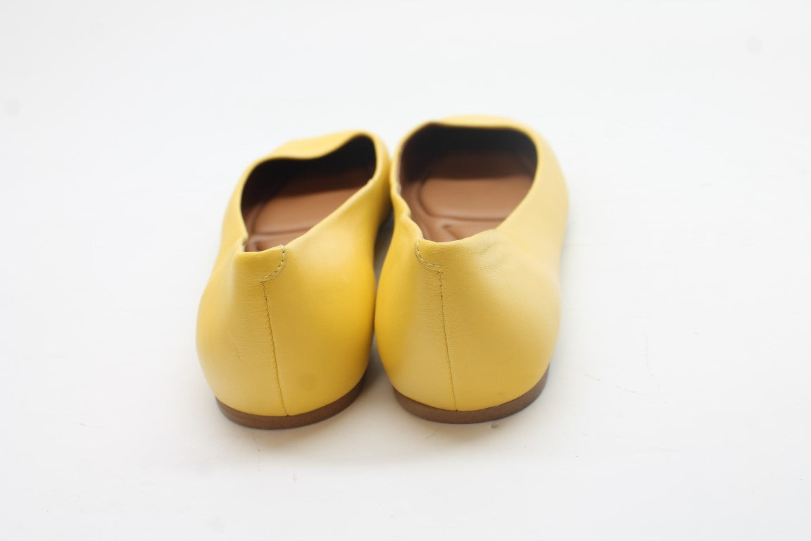 Franco Sarto Women's A-Flexa Amaya Flats Floor Sample