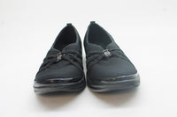Bzees Niche Women's Sneakers Floor Sample