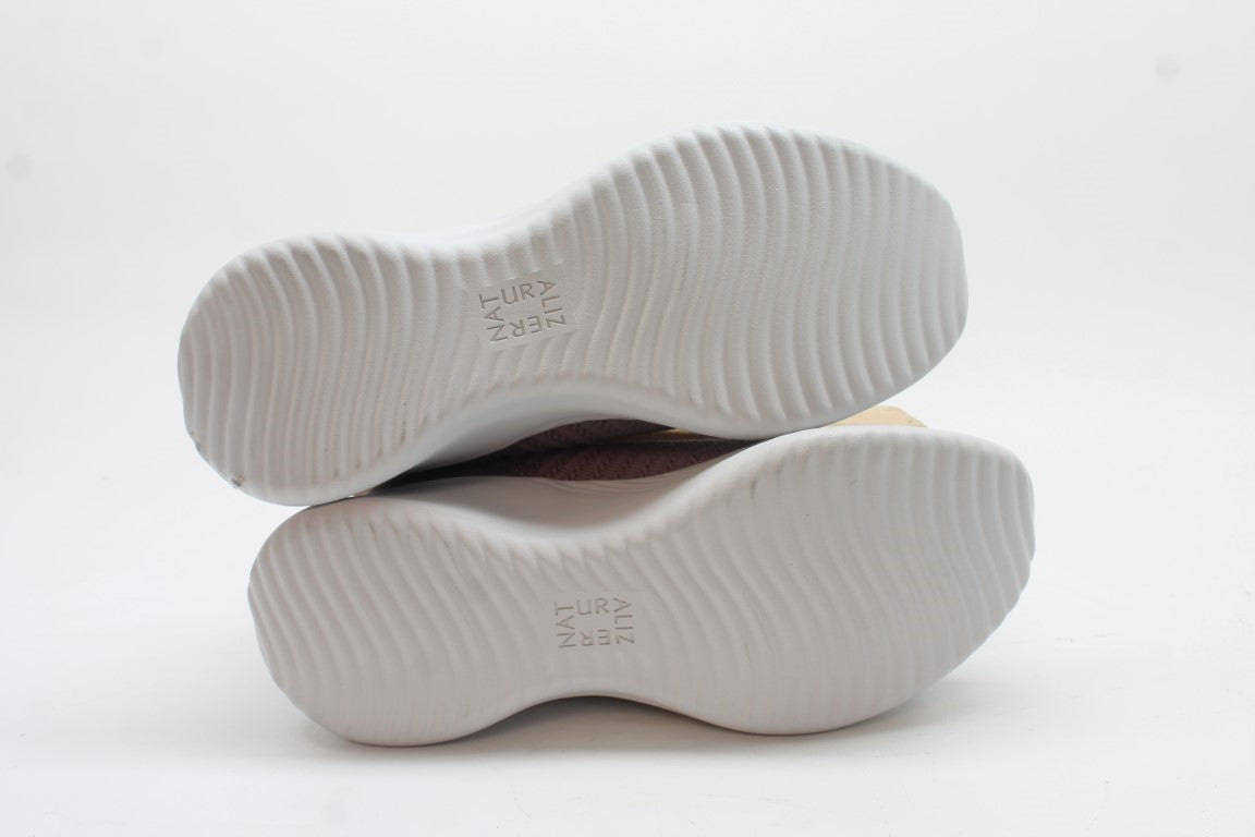Naturalizer Women's Emerge Slip on Sneaker Floor Sample