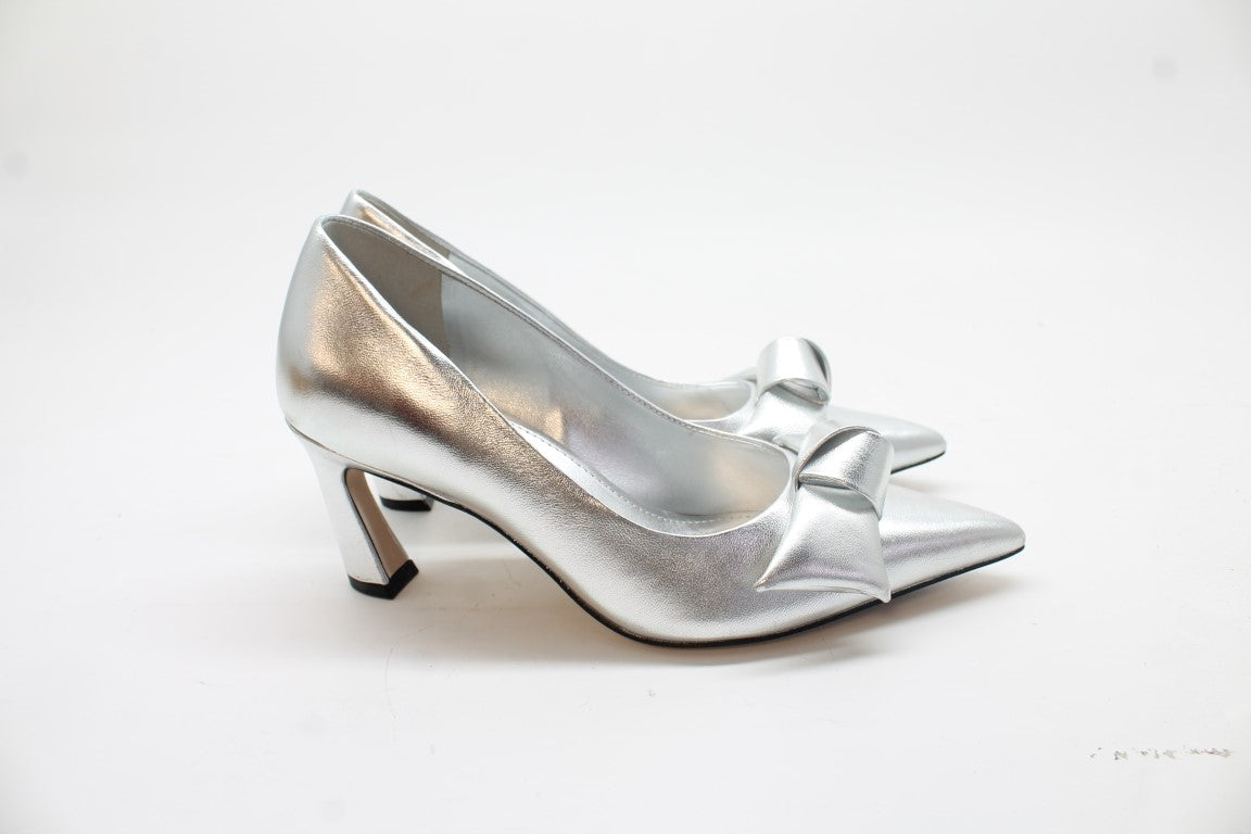 27 EDIT Naturalizer Emery Bow Women's Pumps Floor Sample