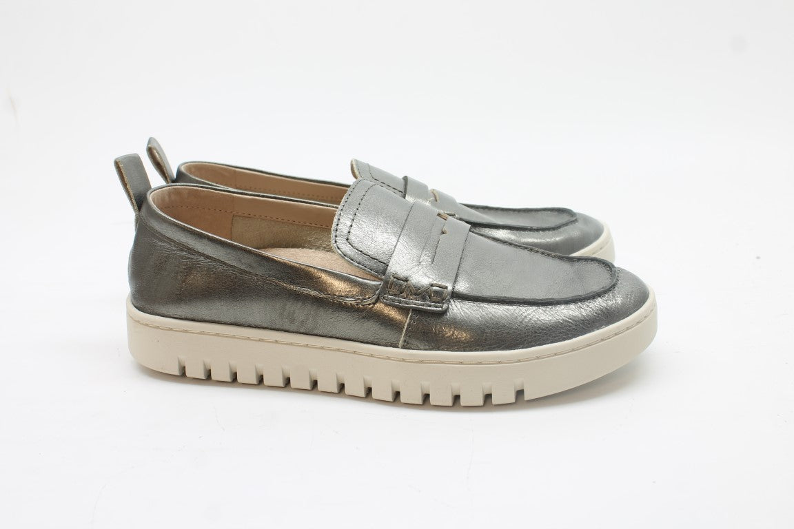 Vionic Uptown Women's Loafers Floor Sample