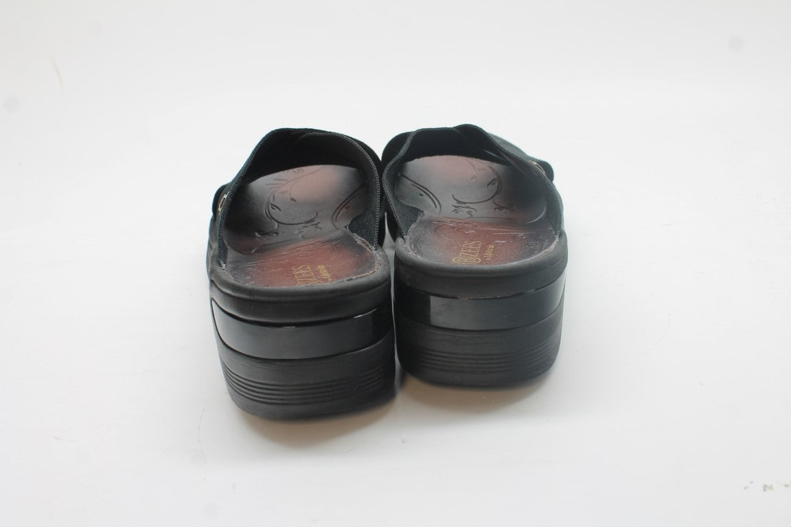 Bzees Desire Women's Slide Sandals Floor Sample