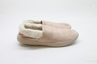 Vionic Women's Clare Cozy Collar Slippers Floor Sample