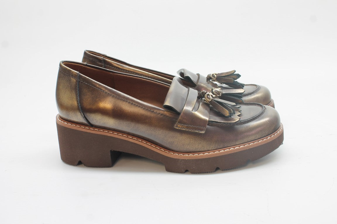 Naturalizer Women's Desmond Lug Loafers Floor Sample