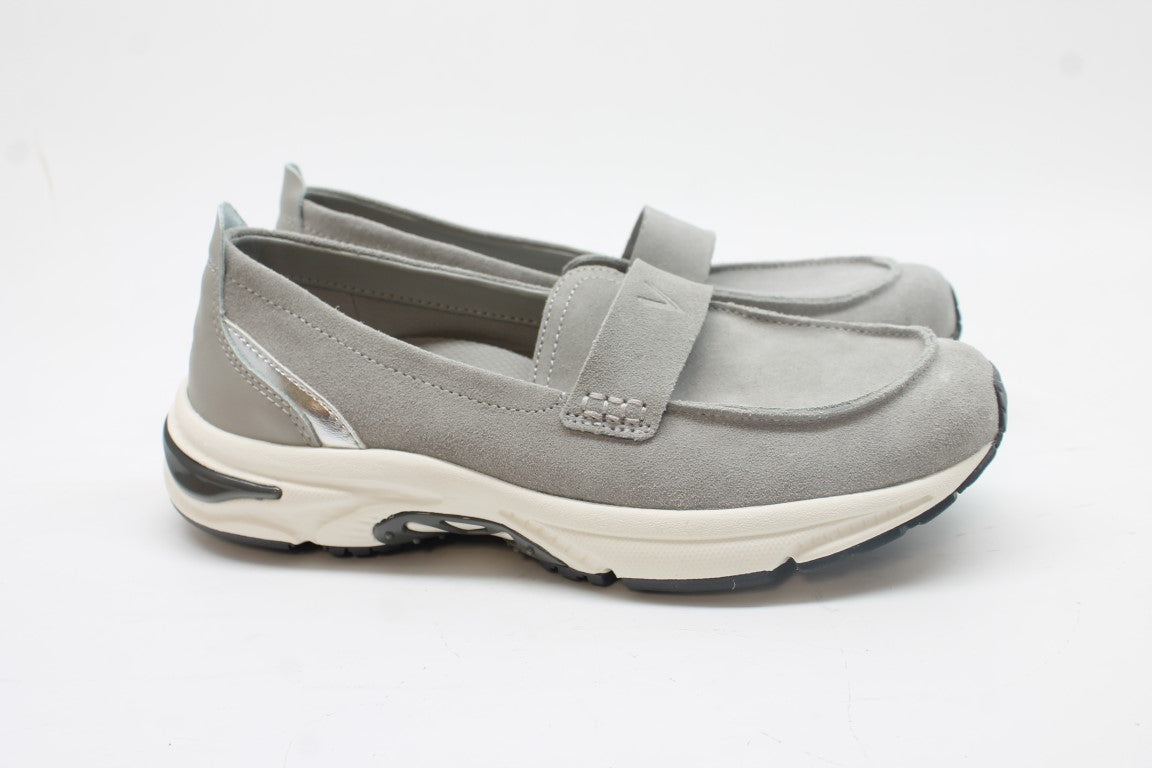 Vionic 23Walk Loafer Women's Sneaker Floor Sample