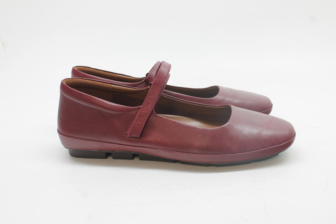 Naturalizer Women's Behold Mary Jane Flat Floor Sample