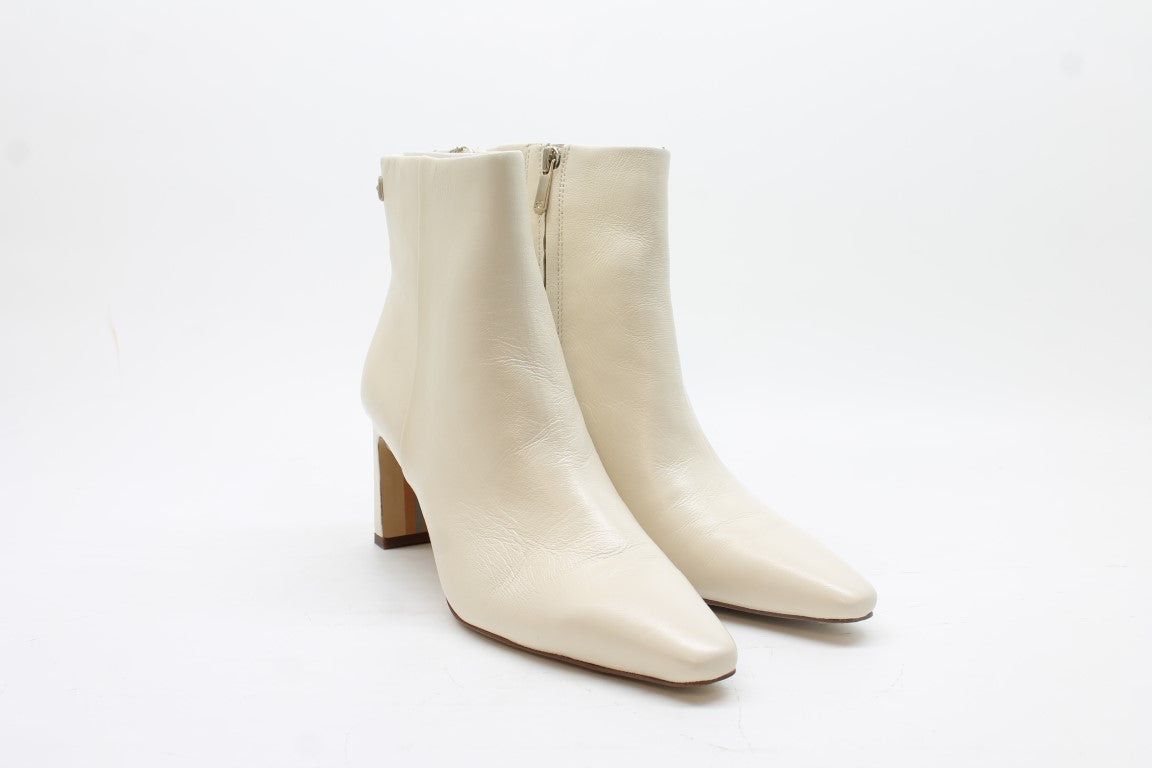 Modern ivory