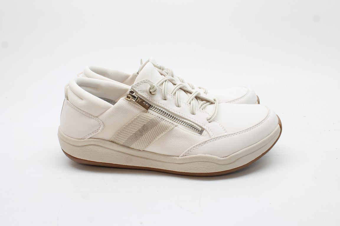 Ryka Carefree Zip Women's Sneakers Floor Sample
