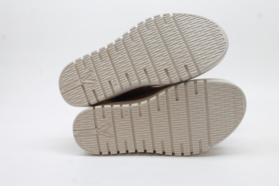 Vionic Women's Uptown Marin Sandals Floor Sample