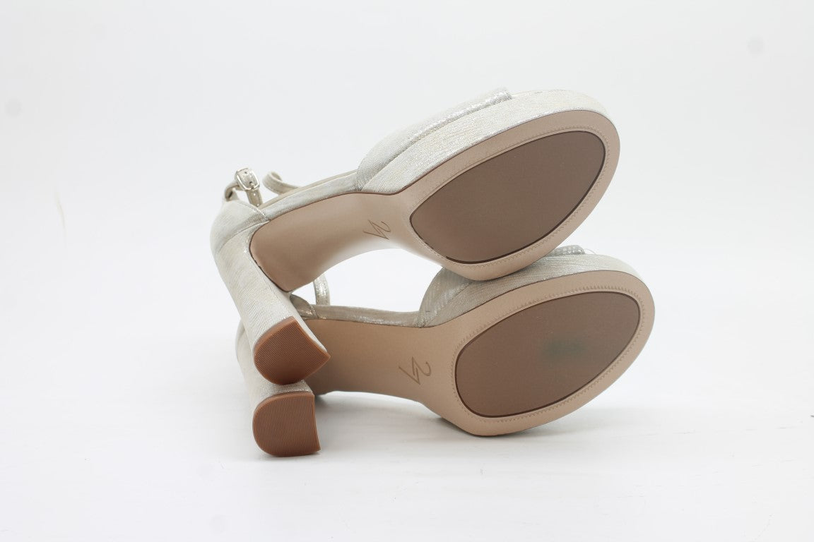 Naturalizer Delphie Women's Dress Sandals Floor Sample