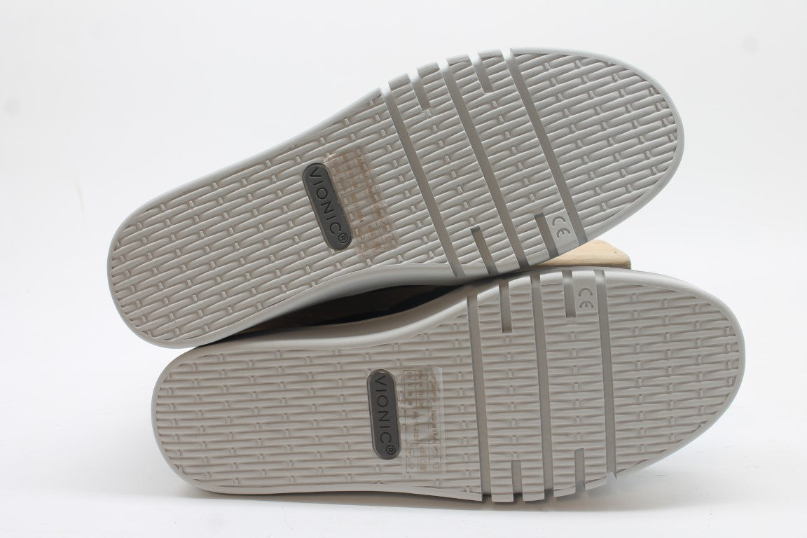 Vionic Cambria Women's Slip On Loafers Floor Sample